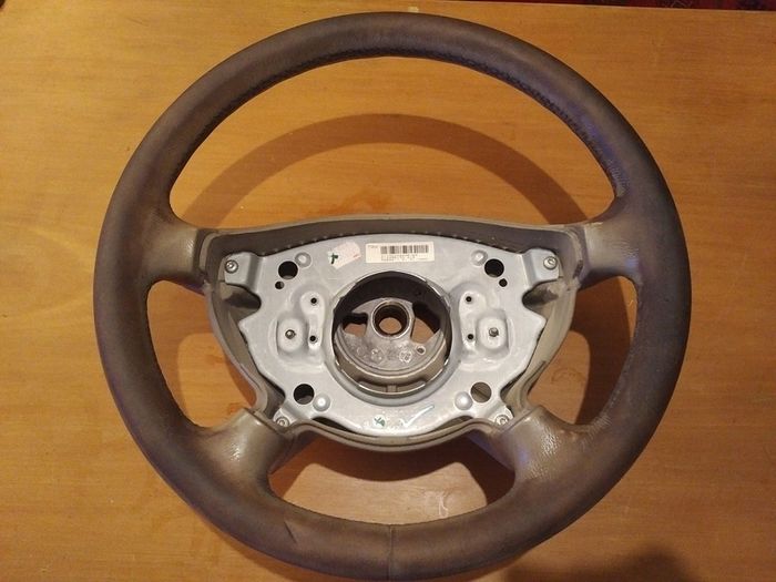 steering wheel Mercedes E class w211