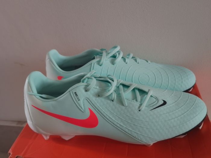 Nike Phantom Gx Ii Academy Fg/mg Football Boots