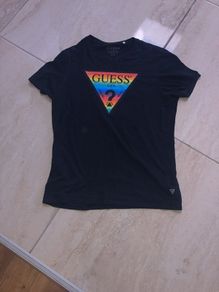 Guess t-shirt