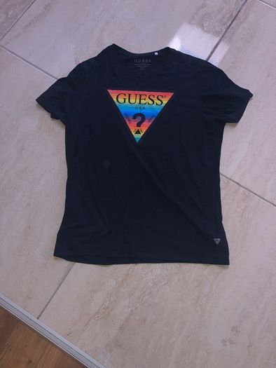 Guess t-shirt
