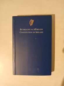Bunreacht na hEireann/Constitution of Ireland