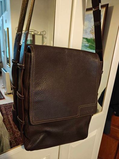 Stunning Givenchy French Couture Men's Leather Messenger Laptop Bag