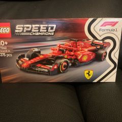 Lego 77242 Ferrari Speed Champion car technic