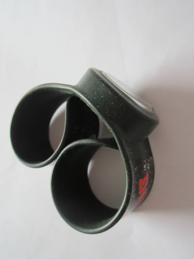 Slap-on Watch - Black Rubber Band with Skulls