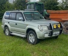 2001 Toyota landcruiser 5 seater