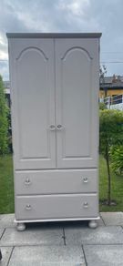 Painted pine wardrobe (white)