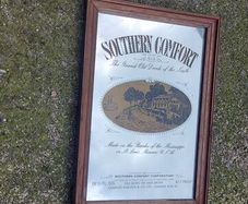 Southern Comfort Mirror ,,vintage collectors item, lovely advertising display, buyer collects,,nice in any home bar ,man cave pub restaurant etc, see pictures for condition
