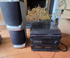 stereo free to take away.