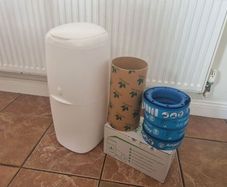 Angelcare Nappy Bin  Refills  Bag Roll  Excellent Condition