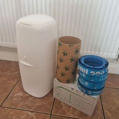 Angelcare Nappy Bin  Refills  Bag Roll  Excellent Condition