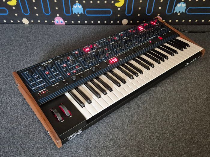 OB-6 Keyboard Synth