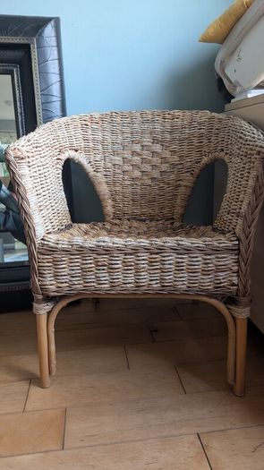 Wicker chair