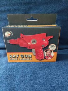 Ray gun nose trimmer