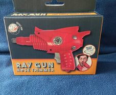 Ray gun nose trimmer