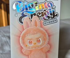 Labubu big into energy blind box