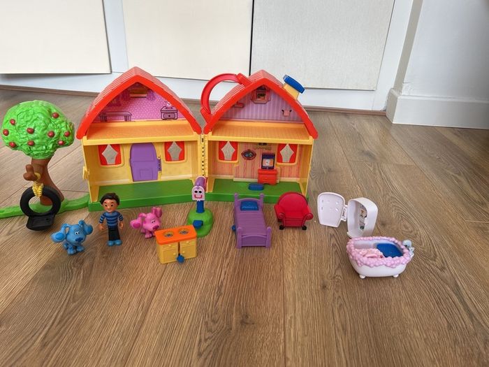 Blue's Clues Playhouse