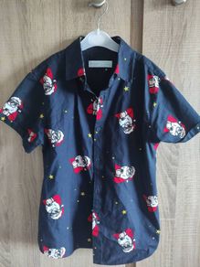 Never worn Christmas shirt Santa 8 9 years old