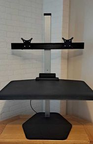 Sit -stand workstation