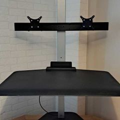 Sit -stand workstation