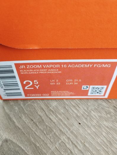 Nike Kids Football Boots UK Size 2