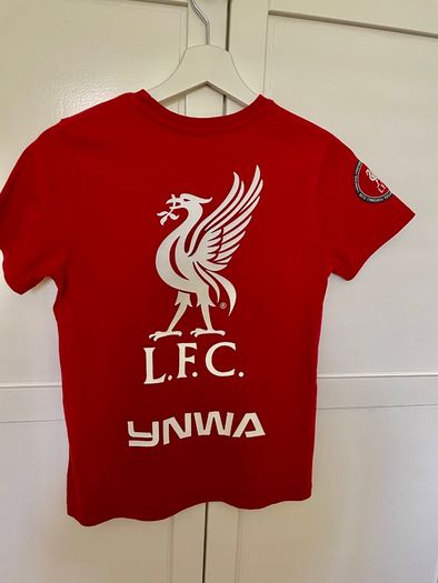 Boys Liverpool T-shirt 9/10 years old