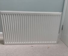 Brand new white central heating radiator lomasta 600mm x 1000mm 5832BTU