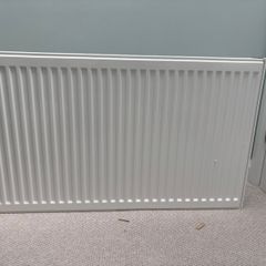 Brand new white central heating radiator lomasta 600mm x 1000mm 5832BTU