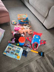 free toys mix