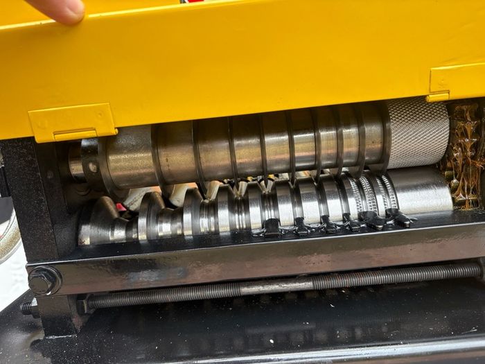 220v  Scrap Cable Stripping recovery recycling copper electric  cable aluminium Machine 1mm-40mm 10 Blades Wire Stripper Recycling Copper Cable Strippers Collection in balbriggan