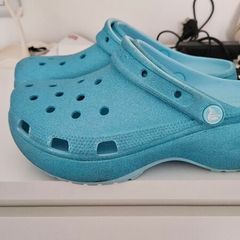 women crocs