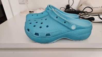 women crocs