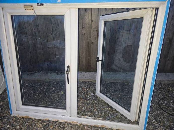 pvc double glazed window