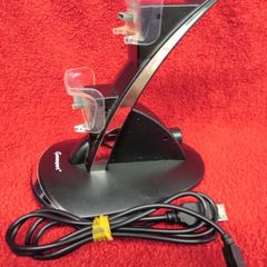 Gamexpert / X Box 360 Dual Charging Station