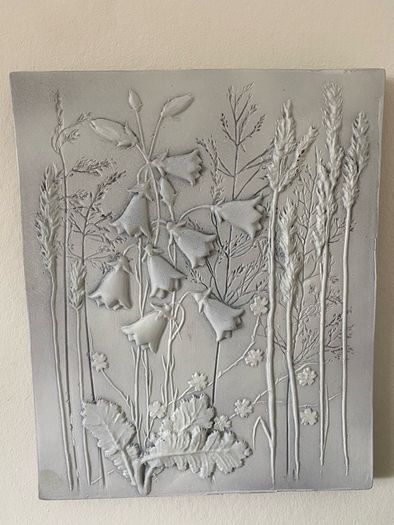 Gorgeous vintage ceramic wall plaque