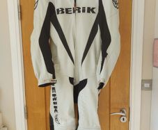 For Sale Track suit Berik