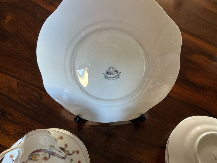 Vintage Royal Tara, Clonmacnoise Design Ware