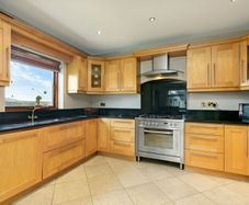 Fitted Kitchen, granite top and appliances