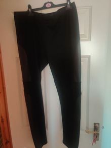 Atmosphere black leggings with inserts  size UK18 EU46 Postage included