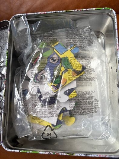 Jigsaw turtles box