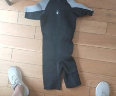 wetsuit
