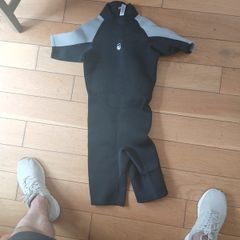 wetsuit