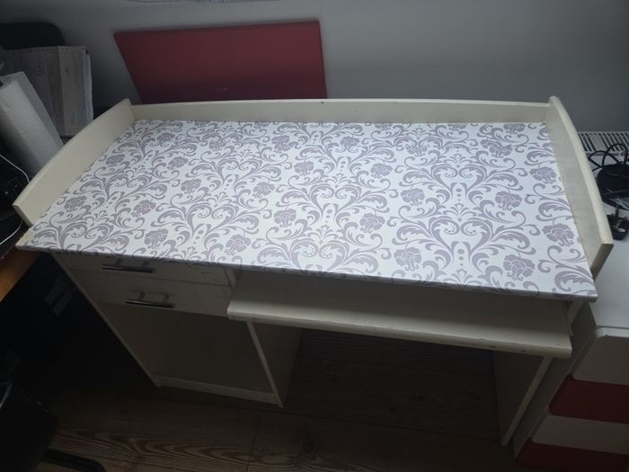 computer table
