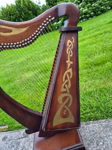Wooden Harp