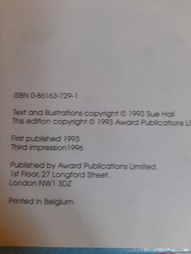 Three young child books E3 bundle