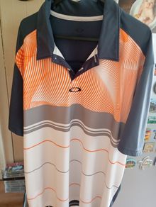 Oakley golf / sports shirt xl