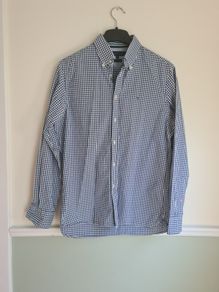 mens Tommy Hilfiger long sleeve check shirt Size Small navy blue white