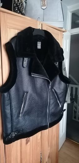 gilet /body warmer biker style size 18/20