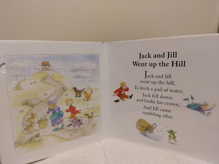 Nursery Rhyme Jigsaws: Humpty Dumpty and Friends, jigsaw puzzle book