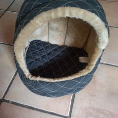 Cat house indoor.