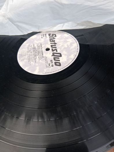 2 X Status Quo Vinyl Lps